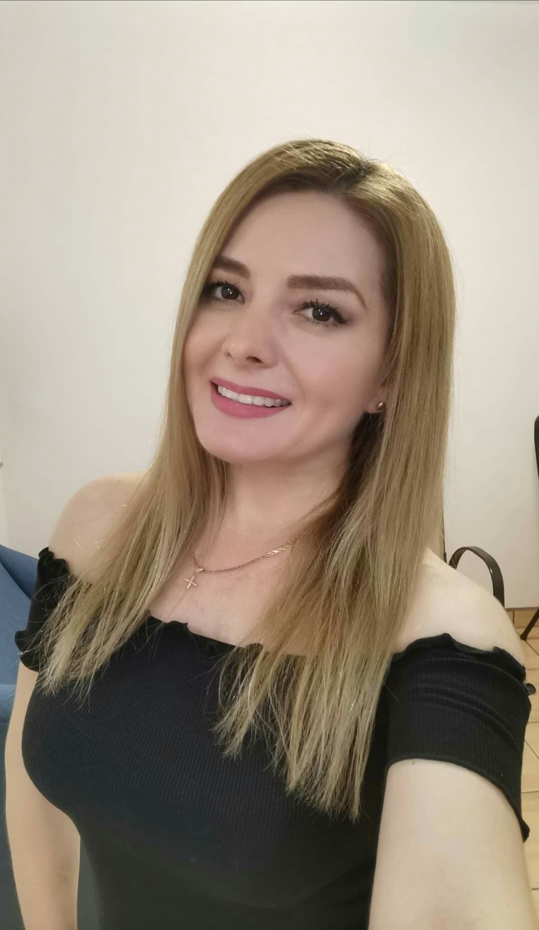 Ayşe G.